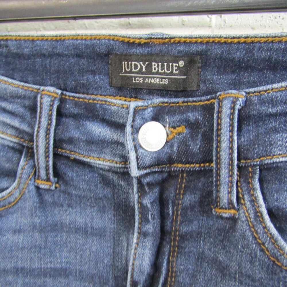 Judy Blue Women's Size S Dark Wash Denim Cuffed Mid-Rise Jean Bermuda Shorts - Picture 3 of 10